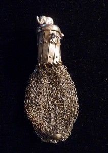 Childs Antique Victorian Sterling Silver Mesh Coin Purse Elephant Cap