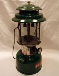 Vintage USA Made Coleman Lantern Model 220J
