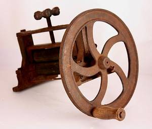 Sugar Cane Press Juice Machine Antique Tool Made Japan Vintage Mill Cast Iron  