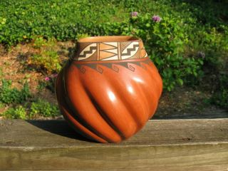 Jemez Pueblo Pottery Spiral Melon Jar – Juanita Fragua