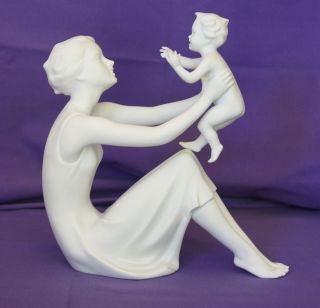 Beautiful Kaiser Mother Child Bisque Figurine 398 Signed Immaculate