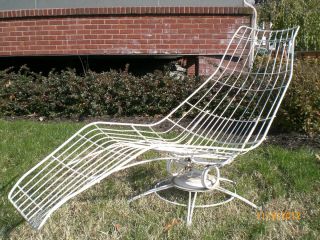 Kagen Bertoia Knoll Style Wire Frame Chaise Chair Mid Century Eames