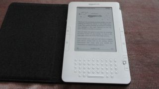 Kindle 2 2nd Generation Bundled with Leather Case 
