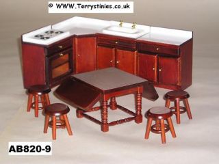 Corner Kitchen Cooker Sink Oven Cupboards Table Chairs