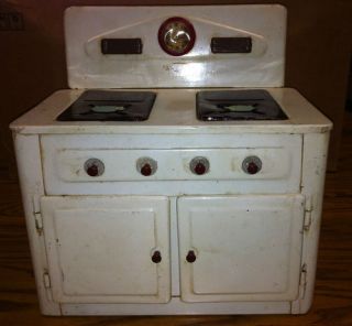 Vintage Antique Amersham Toys Stove Kitchen Set Made in England RARE
