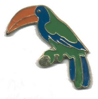 New Toucan Colorful Lapel Hat Pin Nature Flying Animal Tie Tack
