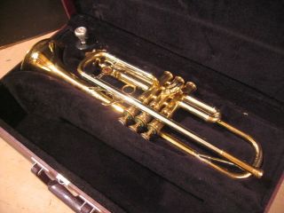 Leblanc Medallion trumpet case Bach 7c Vintage case gorgeous