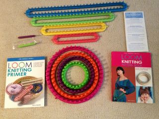 Complete Loom Kntting Package   4 round looms, 4 long looms, 2 books