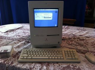 Original Apple Macintosh Color Classic Vintage Mac Computer