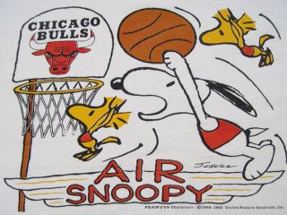 80s Vintage Snoopy Chicago Bulls T Shirt NBA Basketball Medium