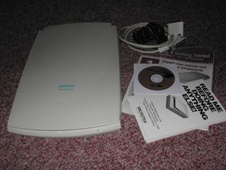 Microtek Slimscan C3 Desktop Scanner