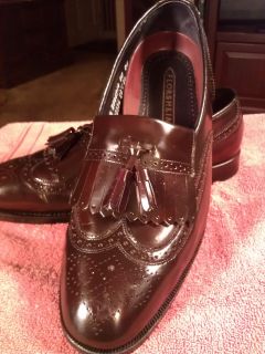95 More Miles to Go Classic Style Florsheim Mens Shoes 8 5 D