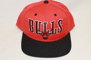 CHICAGO BULLS ADIDAS NBA SNAPBACK HAT CAP RED/BLACK BULLS/BULL