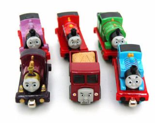 thomas the tank engine in Games, Toys & Train Sets