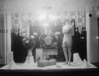 early 1900s photo Wells Corset Shop, Washington, D.C., window Vintage