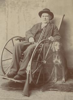 HOUND DOG LONG RIFLE WHEEL CHAIR ARTISTIC OLD CABINET CARD PHOTO