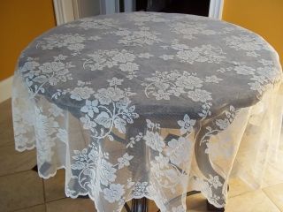 WHITE 70 INCH ROUND TABLECLOTH TABLE CLOTH POLYESTER ROSE BOUQUET