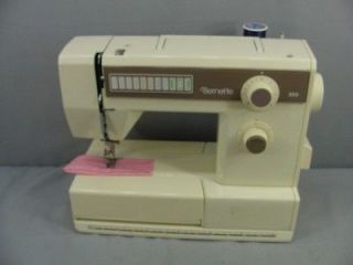 Bernina 320 Bernette Sewing Machine