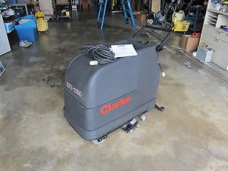 Clarke 2100 Carpet Cleaner 21 Brush Extractor Vacuum Self Contained