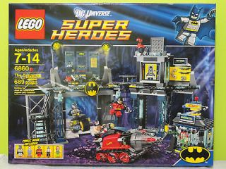 Batman LEGO Super Heroes 6860 The Batcave 689 piece set Ages 7 14