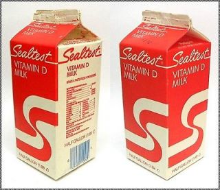 1980s Vintage SEALTEST Vitamin D Milk, 1/2 Gallon Paper Cardboard