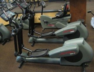 Newly listed Cross trainer Life fitness .9500hr cardio Commercial gym