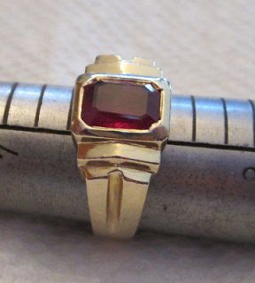 14K Yellow Gold Emerald Cut 2.60 CT Ruby Solitaire Mens Ring Sz 8