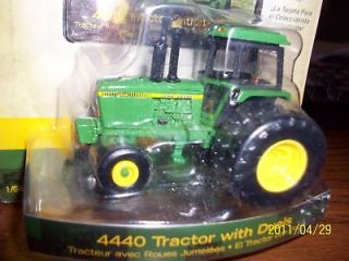 Ertl John Deere 4440 tractor 1/64 toy farm 2wd duals