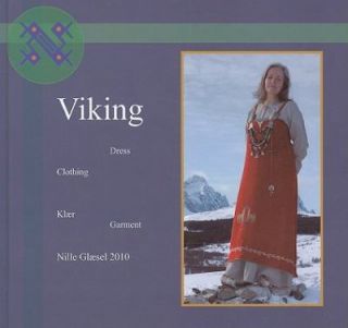 Viking Dress, Clothing, Klaer, Garment (English and Norwegian Edition