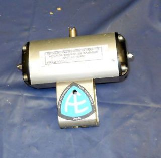AutoMax S050 actuator Autoclave Engineers Snap Tite