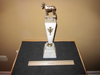 RARE OLD MARBLE HORSE RACING OR HORSE SHOW TROPHY MADE IN ITALY
