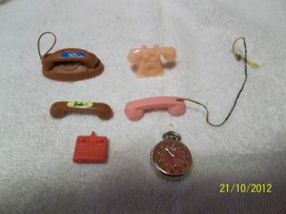 BARBIE LOT   BUSY STEFFIE PHONE, CLOCK WATCH, RADIO? NO RESERVE