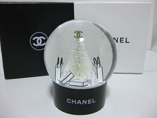 Authentic CHANEL Bag Snow Globe Snowdome Christmas VIP gift VERY