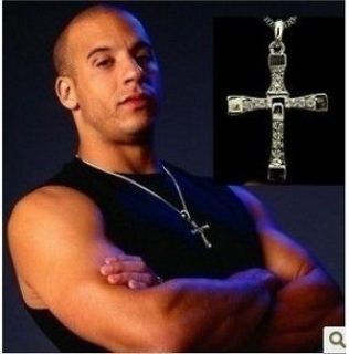 Hot THE FAST and The FURIOUS Dominic Torettos CROSS PENDANT 26 Chain