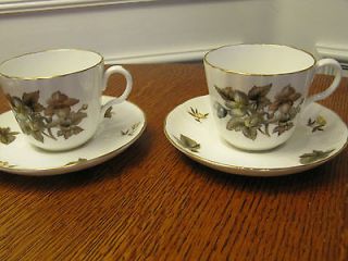 TWO ROYAL DORCESTER WORCHESTER CUP AND SAUCER SETS   EXCELLENT
