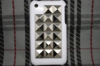 Full Reaver Cross Old Bronze Pyramid Stud Retro Style Case For iPhone