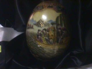 SATSUMA HAND PAINTED GOLD GUILDED PORCILIAN EGG APPROX. 9 HIGH