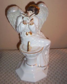 WELL BISQUE PORCELAIN ANGEL WITH PEAR LUSTER IRIDESCENT WINGS ON