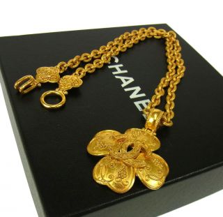 Auth CHANEL Vintage CC Logo Clover Gold Long Chain Necklace With Box