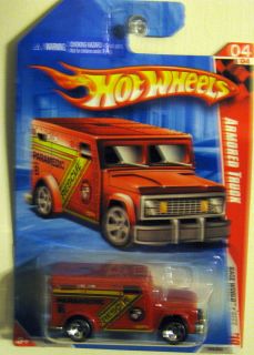 HOT WHEELS 2010 RACE WORLD CITY ARMORED TRUCK 4 4 COLLECTOR 184 VERY