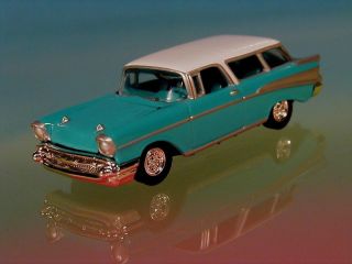Hot Wheels 57 Chevy Nomad Wagon Limited Edition 1 64 Scale