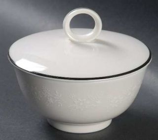 Noritake Montblanc Sugar Bowl & Lid, Fine China Dinnerware   White Flower Band O