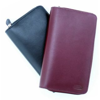 Leatherbay Black Womens Leather Checkbook Wallet